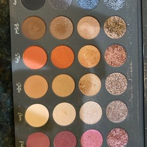 Tati (Westbrook) Beauty eye shadow palette
